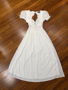 Lulus White Puff-Sleeve Maxi Dress XS.